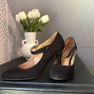 Merona black heel